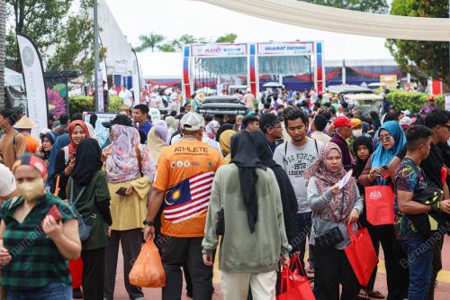 KARNIVAL USAHAWAN DESA 2023