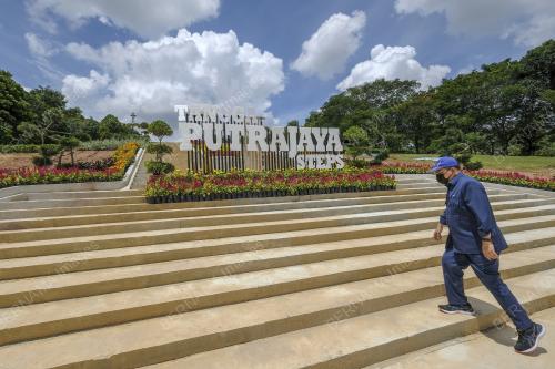 DATUK SERI DR SHAHIDAN KASSIM