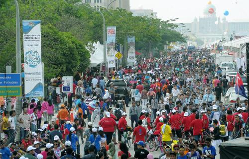 PTJ52_26052012_JUTAAN_BELIA