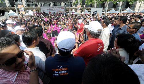 PTJ53_26052012_PM_BELIA