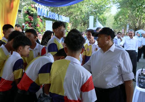 TAN SRI SHAMSUL AZRI ABU BAKAR