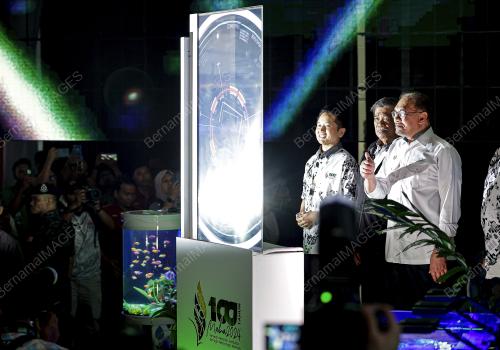 DATUK SERI ANWAR IBRAHIM