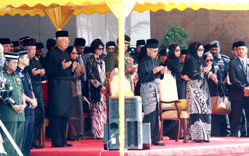 PTJ54_22082014_AGONG_MH17