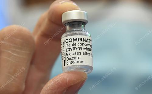 VAKSIN COVID-19 PFIZER BIONTECH