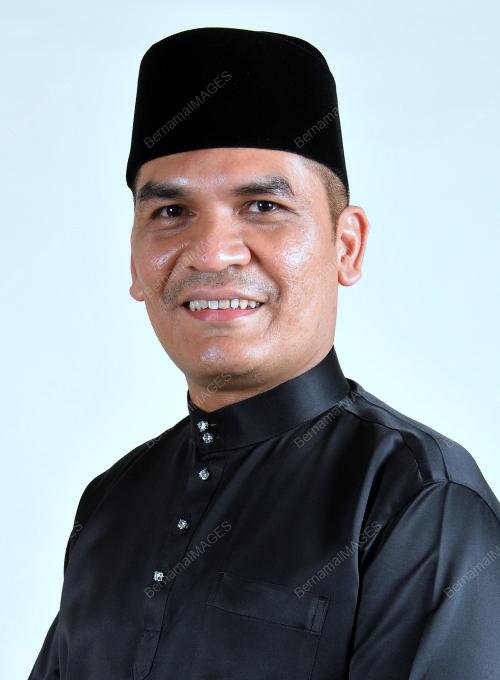 DR MOHD RADZI MD JIDIN