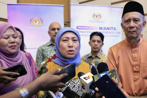 DATUK SERI NANCY SHUKRI