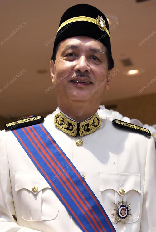 TAN SRI DR NOOR HISHAM ABDULLAH