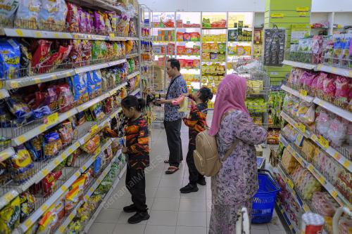 GAJI PERTAMA SSPA
