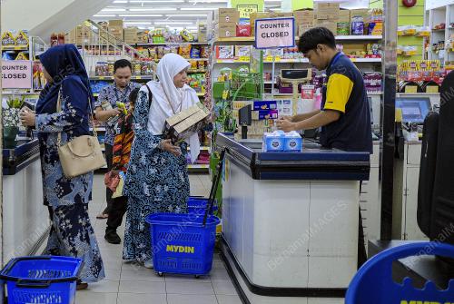 GAJI PERTAMA SSPA