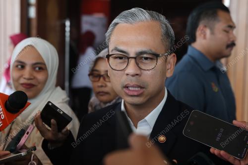 DATUK FAHMI FADZIL