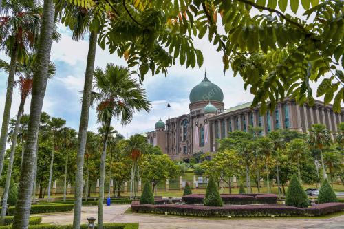 TIGA KONSEP BANDAR PACU HALA TUJU PUTRAJAYA