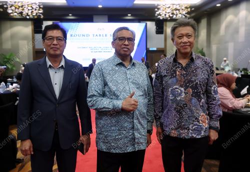 TAN SRI SHAMSUL AZRI ABU BAKAR