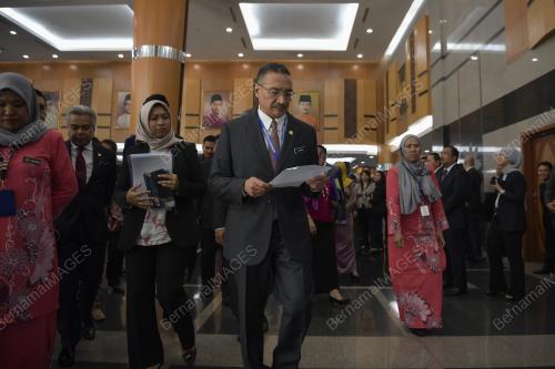 DATUK SERI HISHAMMUDDIN TUN HUSSEIN