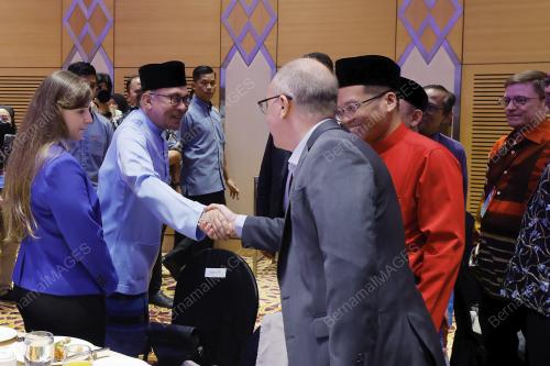 DATUK SERI ANWAR IBRAHIM