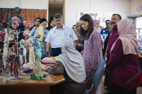 HANNAH YEOH