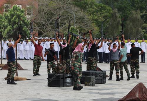 ISTIADAT PERBARISAN SAMBUTAN HARI PAHLAWAN