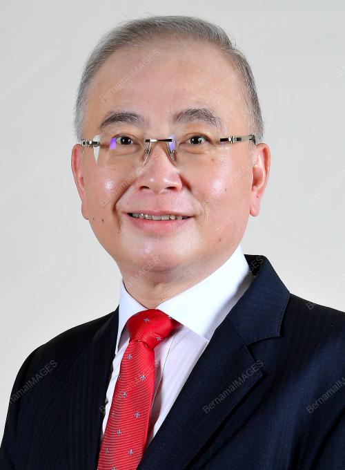DATUK SERI WEE KA SIONG