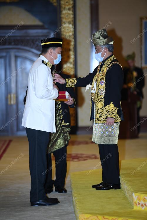 AL-SULTAN ABDULLAH RI'AYATUDDIN AL-MUSTAFA BILLAH SHAHÃŠ