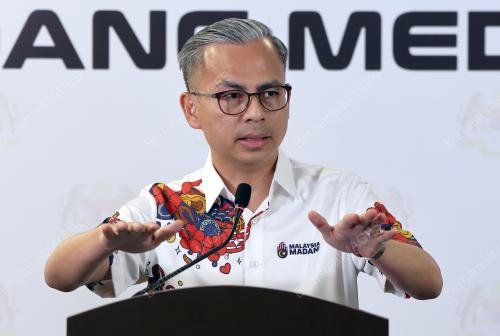 DATUK FAHMI FADZIL