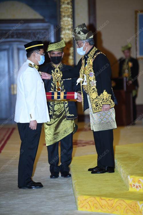AL-SULTAN ABDULLAH RI'AYATUDDIN AL-MUSTAFA BILLAH SHAHÃŠ