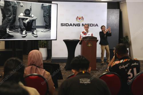 DATUK FAHMI FADZIL