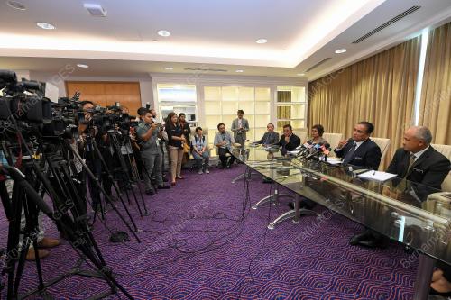 DATUK SERI REEZAL MERICAN NAINA MERICAN