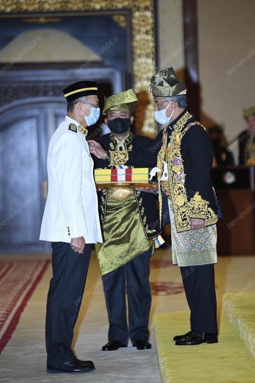 AL-SULTAN ABDULLAH RI'AYATUDDIN AL-MUSTAFA BILLAH SHAHÃŠ