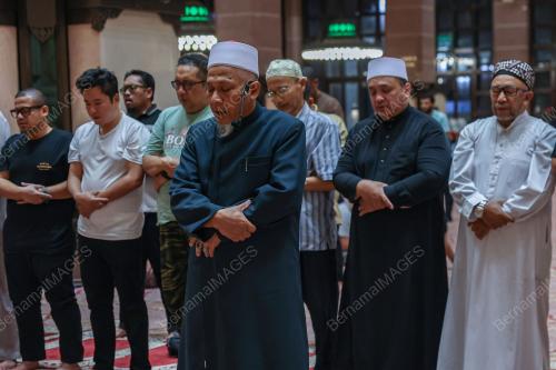 SOLAT HAJAT DAN DOA SELAMAT KESEJAHTERAAN AGONG
