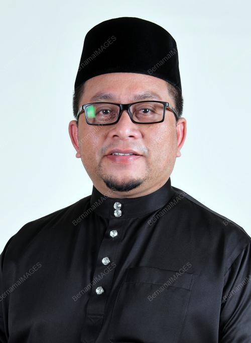 AHMAD MARZUK SHAARY