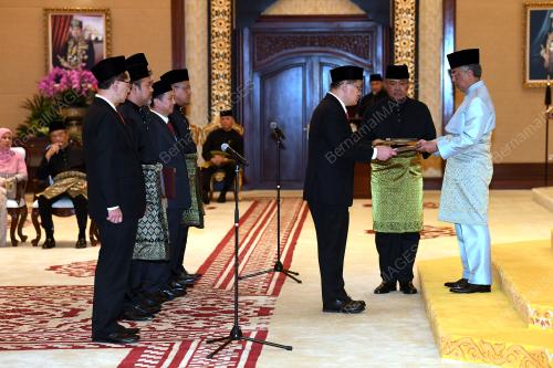 AL- SULTAN ABDULLAH RI'AYATUDDIN AL -MUSTAFA BILLAH SHAH