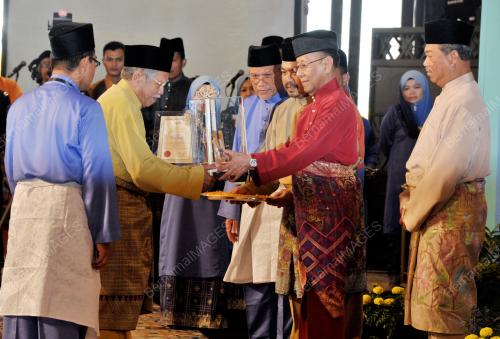 PTJ_06_24012013_MAULIDUR