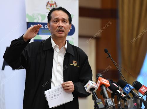DATUK DR NOOR HISHAM ABDULLAH