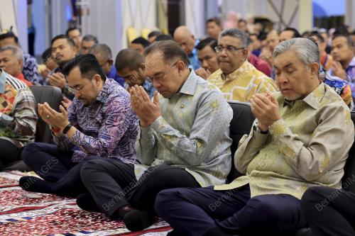 DATUK SERI ANWAR IBRAHIM