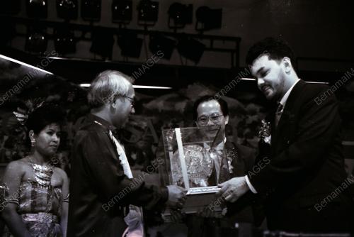 DATUK SABARUDDIN CHIK