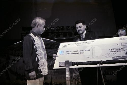 DATUK SABARUDDIN CHIK