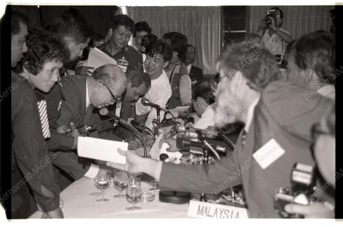 Peace Agreement: Malaysia&CPM