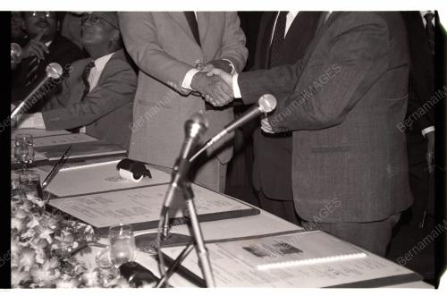 Peace Agreement: Malaysia&CPM