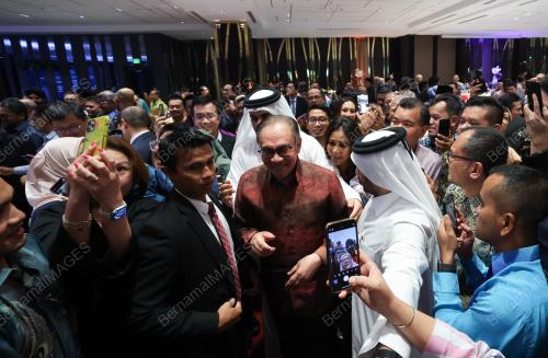 DATUK SERI ANWAR IBRAHIM