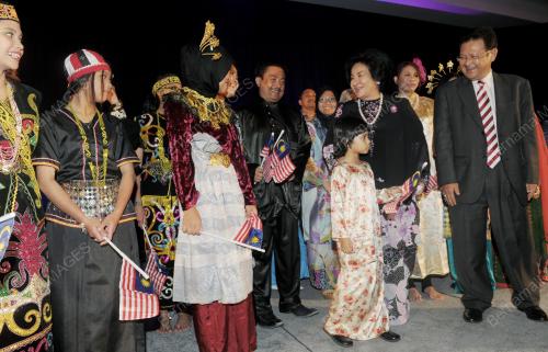 QTR01_09102012_ROSMAH_DINNER