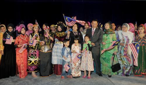 QTR02_09102012_ROSMAH_DINNER