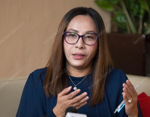 DATUK MAHERAN MOHD SALLEH
