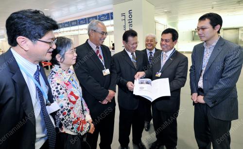 QTR04_02122012_LOW_CARBON