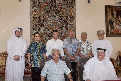 DATUK SERI ISMAIL SABRI YAAKOB