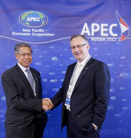 RUS01_07092012_APEC