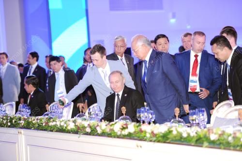 RUS01_20052016_PM_SOCHI