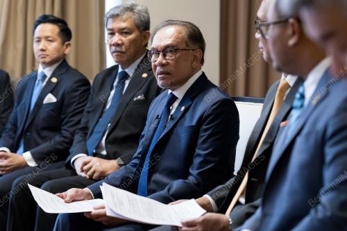 DATUK SERI ANWAR IBRAHIM