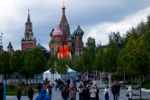 SAINTS BASIL'S CATHEDRAL