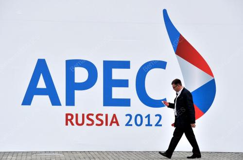 RUS03_03092012_APEC