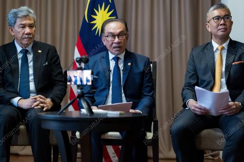 DATUK SERI ANWAR IBRAHIM
