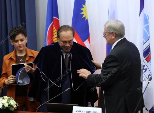 DATUK SERI ANWAR IBRAHIM